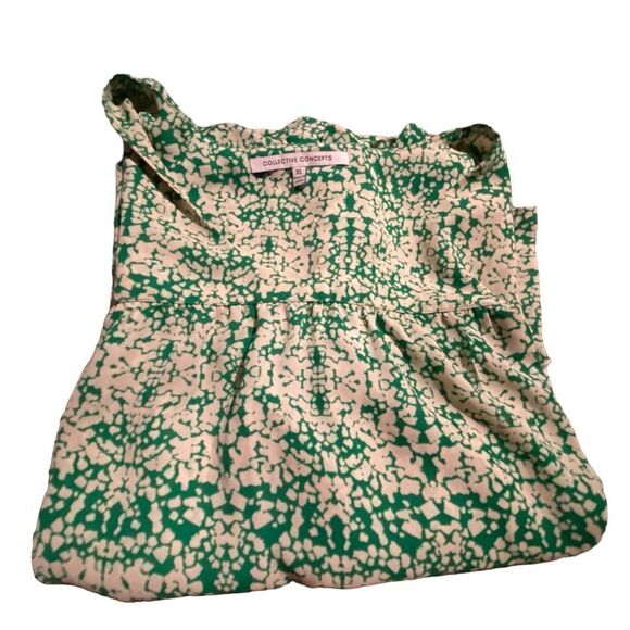 Collective concepts so/ XL blouse excellent condition  great color - Picture 2 of 2